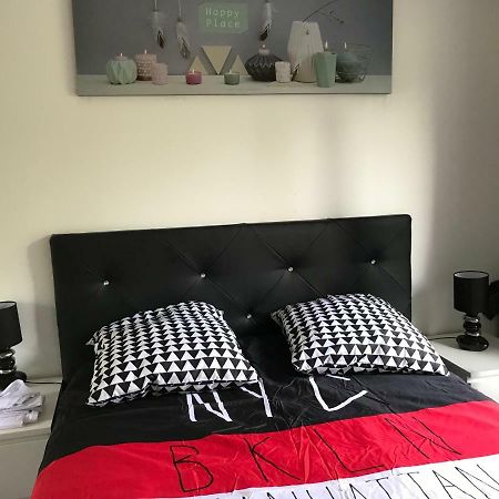 Chambre D'Hotes Proche De Disneyland Et Pas Loin De Paris ブシー・サン ・ジョルジュ エクステリア 写真
