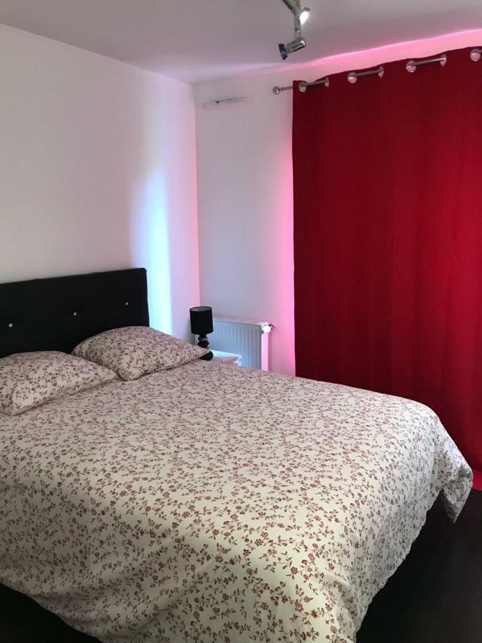Chambre D'Hotes Proche De Disneyland Et Pas Loin De Paris ブシー・サン ・ジョルジュ エクステリア 写真
